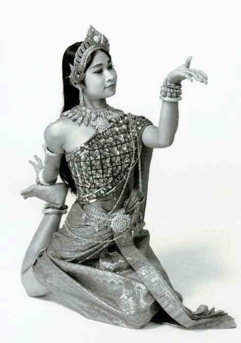 Cambodian classical dancer Charya Cheam Burt.