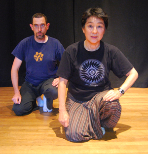 Master artist Yuriko Doi (right) and her 2008 apprentice Lluis Valls